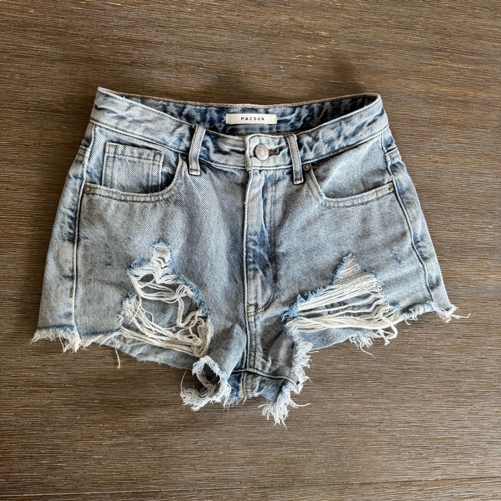 PacSun Women's Distressed Denim Shorts - Light Blue Size 23